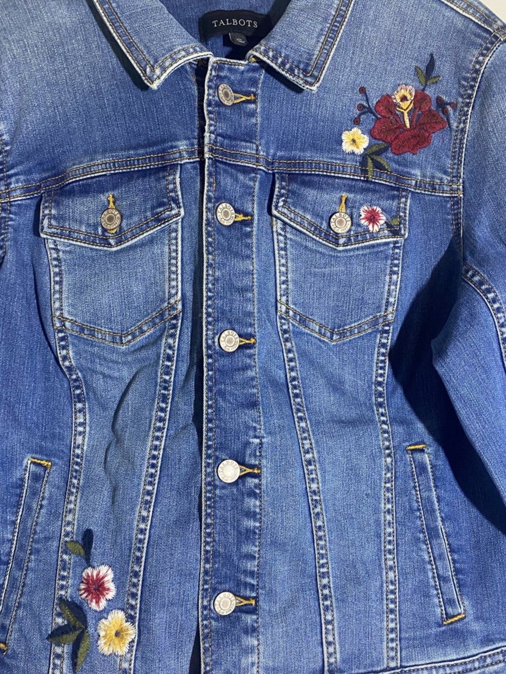 NWT! Talbots Embroidered Denim Jacket - Size XL - Picture 4 of 8